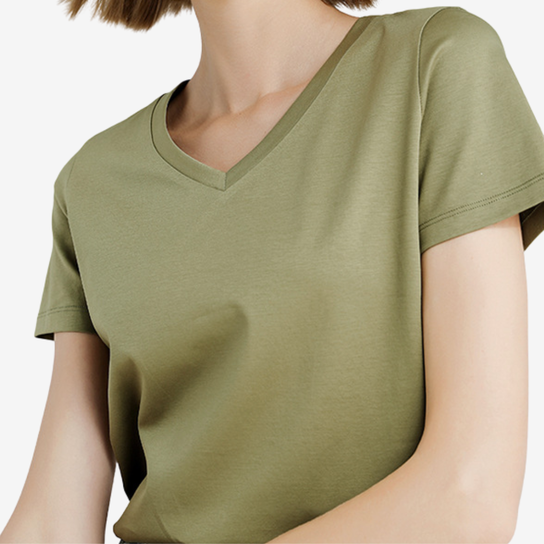 Cerise™ Col V Élégant